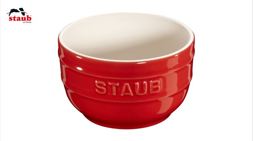 STAUB サービング ラムカン (ラウンド、チェリーレッド) 1個